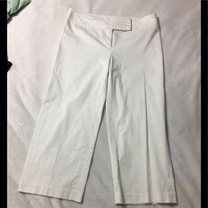 White loose fit capris